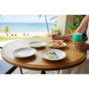 Set of 4 Pottery Barn ALOHA GIRLS 8" Plates Hawaii Cocktail Recipes on Back‎